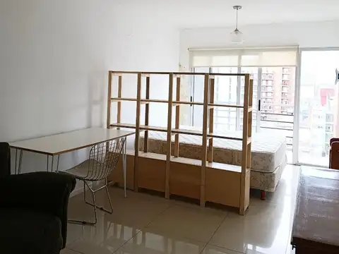 Sarmiento 1000, Piso 8°