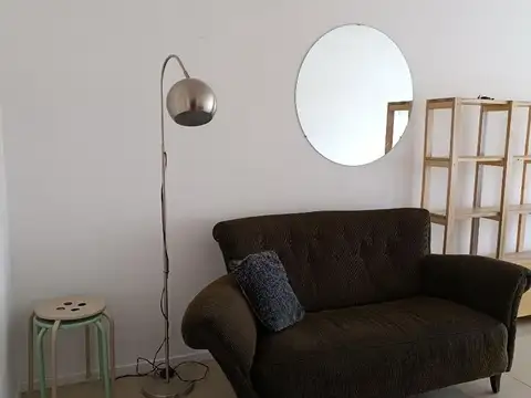 MODERNO MONOAMBIENTE CON BALCON AL FRENTE