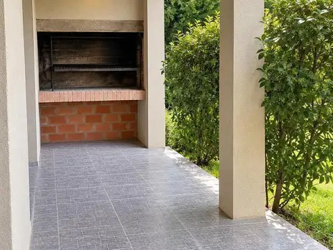 Casa en Venta en Lisandro Olmos Etcheverry, USD 132.000