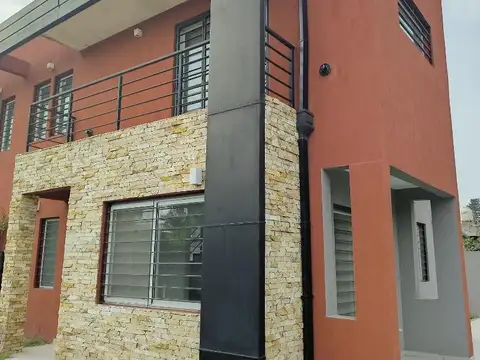 Dúplex en alquiler dos dormitorios Ituzaingó