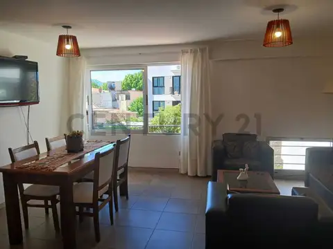 Departamento 5 ambientes con 2 baños