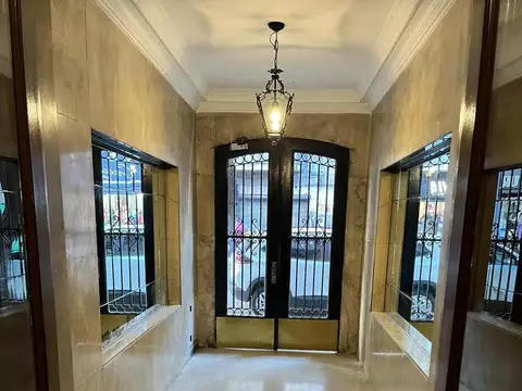 Departamento en Venta de 8 ambientes