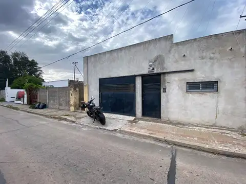 calle 76 entre 4 y 5 num 476