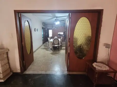 Depto Tipo Casa en Venta 44 años