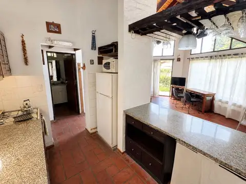 VENTA CASA 3 AMB C/PILETA LAS LAJAS GRAL RODRIGUEZ