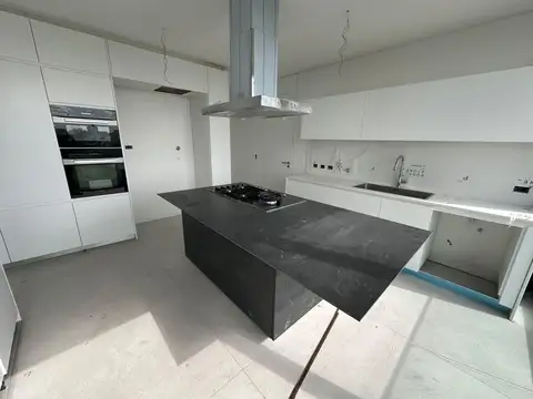 Departamento en Venta con 2 cocheras
