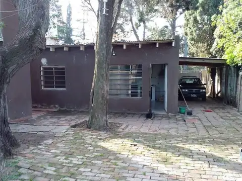 Casa en venta - 2 dormitorios 1 baño - cocheras - 502mts2 - City Bell, La Plata