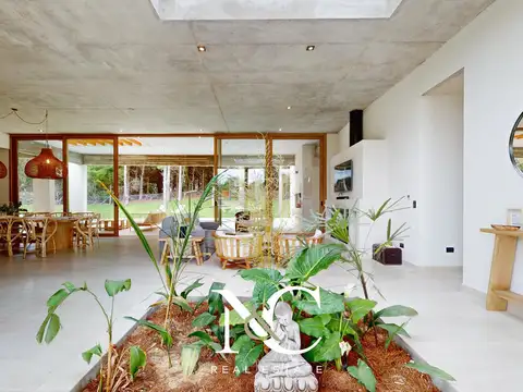 Casa en Venta en Costa Esmeralda, USD 370.000
