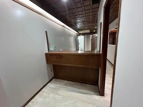 Local comercial apto oficina/consultorio Banfield Estación