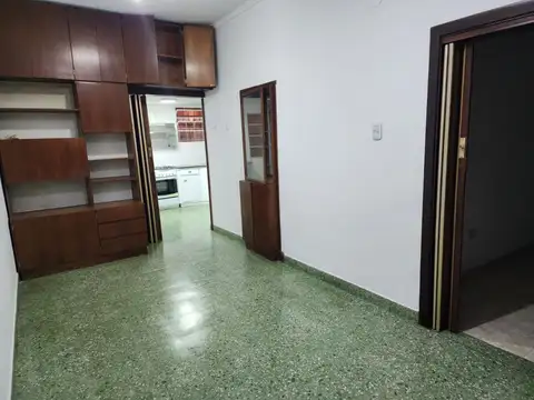 Casa - Alquiler - Argentina, Bella Vista - Av. San Martin 119