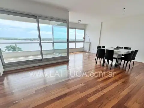 Departamento en Alquiler de 5 ambientes