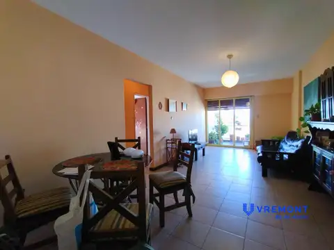 EEUU al 2300 | San Cristobal | Depto 4 ambientes, con cochera, balcón, vista panoramica! | Venta
