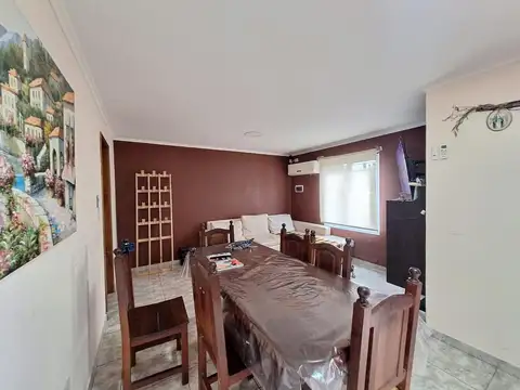 CASA EN VENTA BARRIO CON SEGURIDAD PRIVADA CAMPANA