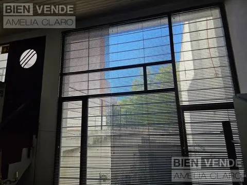 Casa en Alquiler con 1 cochera