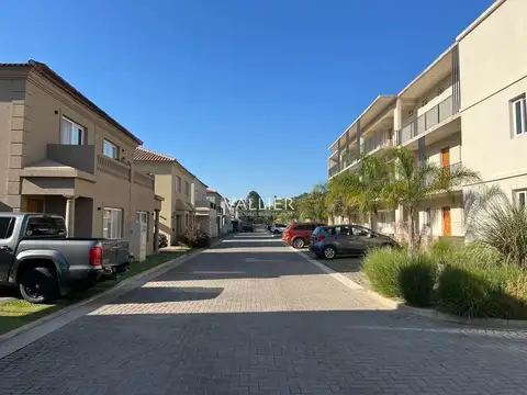 Departamento en Alquiler en Pilar, USD 700