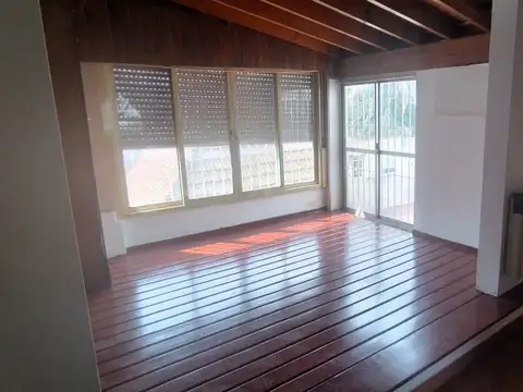 Depto Tipo Casa en Alquiler en Barrio San Nicolás, $ 500.000