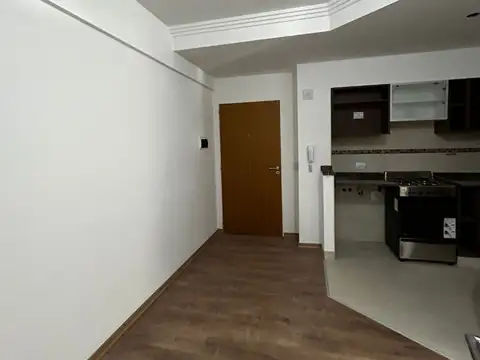 Francisco Acuña De Figueroa 400, Piso 5