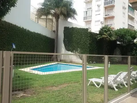 DEPARTAMENTO TRES AMB. CON COCHERA Y PISCINA EN CABALLITO