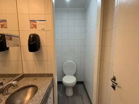Oficina en Alquiler 50 años