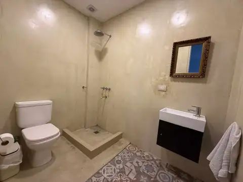 Depto Tipo Casa 4 ambientes con 2 baños