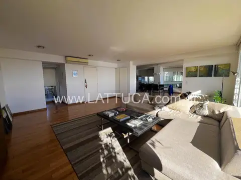Departamento 6 ambientes con 2 baños
