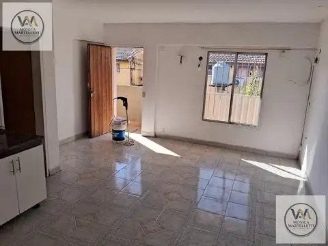 Departamento en Alquiler de 2 Ambientes - Merlo