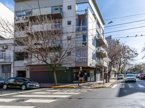 José A. Cabrera 4100