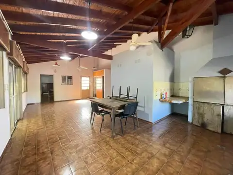 Casa en Venta en Villa Gobernador Udaondo, USD 85.000