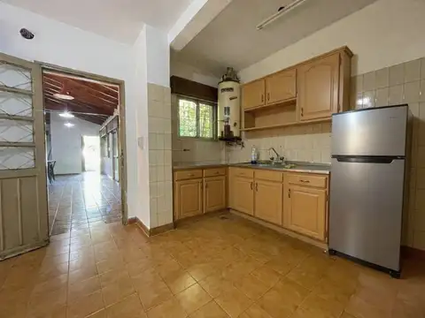 VENTA CASA 3 AMB JARDIN COCHERA UDAONDO PERMUTA