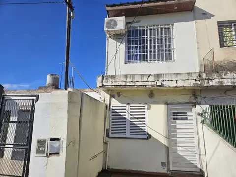 Duplex 4 Ambientes En Venta En Quilmes Oeste