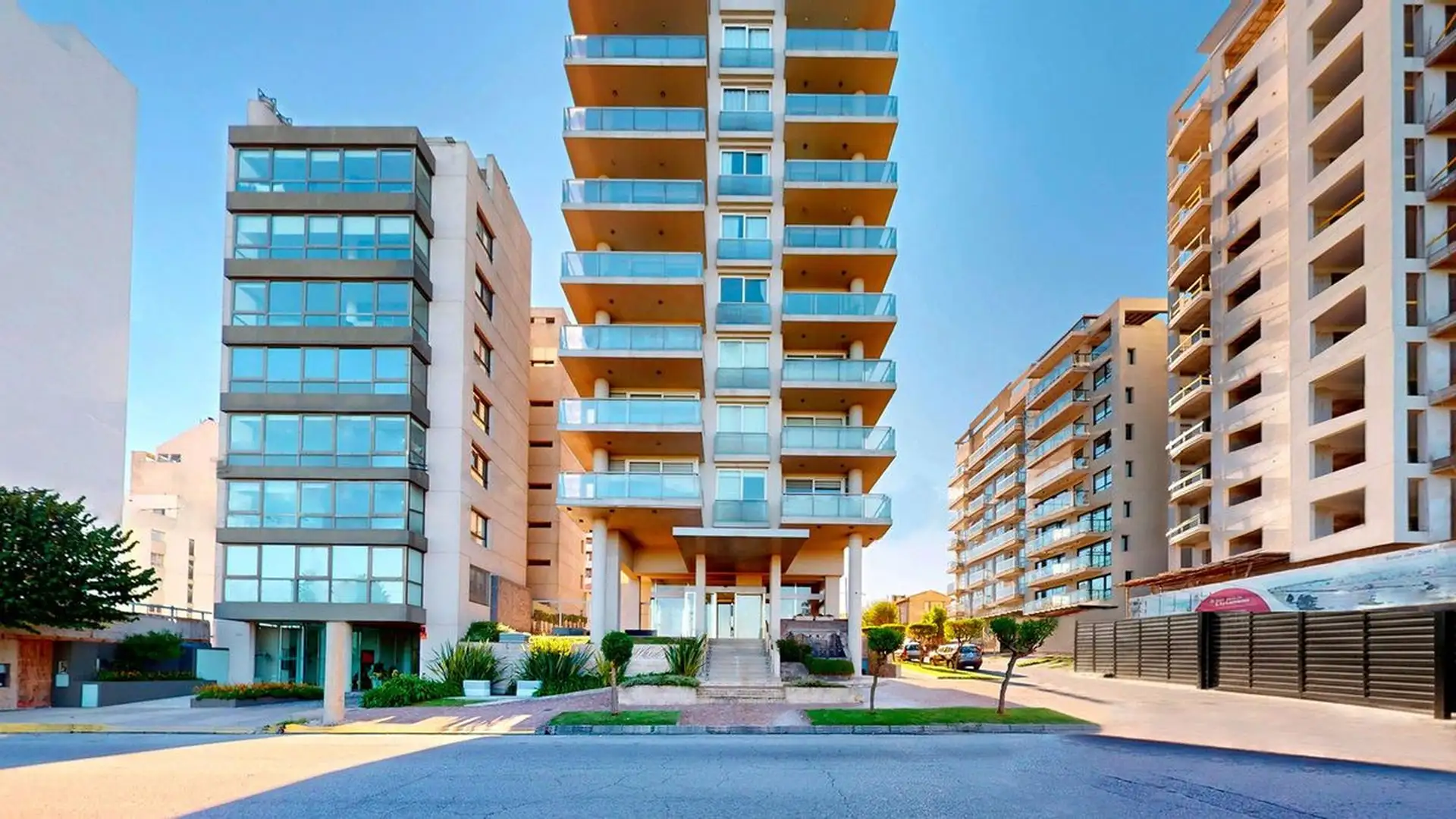 Venta departamento Maral54 piso 13 2amb y cochera
