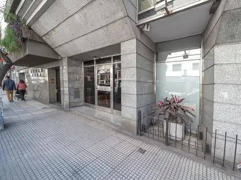 Avenida Luis María Campos 1200