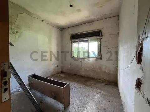 Casa 3 ambientes con 1 baño