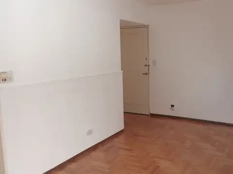 Departamento en Alquiler en Villa del Parque, $ 500.000