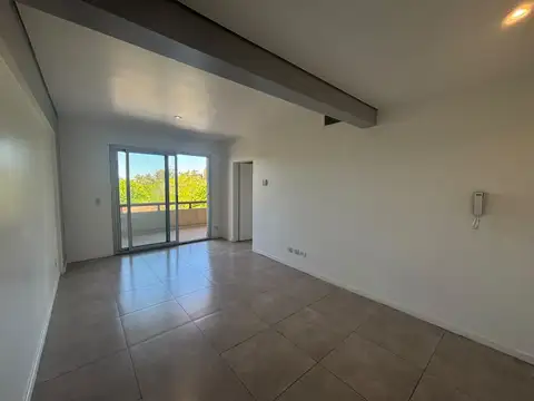 ALQUILER DEPARTAMENTO 2 AMBIENTES, VILLA DEL LAGO.