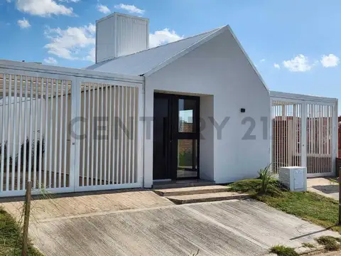 VENTA CASA TIPO DUPLEX 2 DORMITORIOS RINCONES DE MANANTIALES