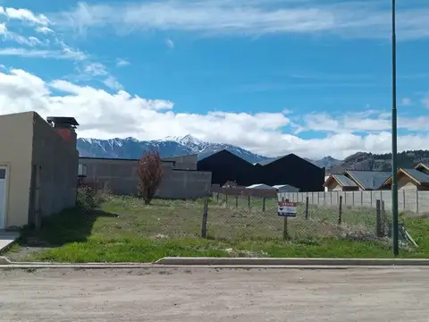 Terreno en esquel con servicios 468 m2.