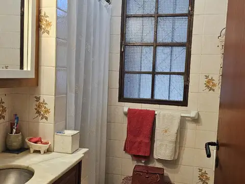 Casa en venta en Country Banco Provincia.