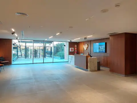 Excelente oficina en complejo Olivos Building