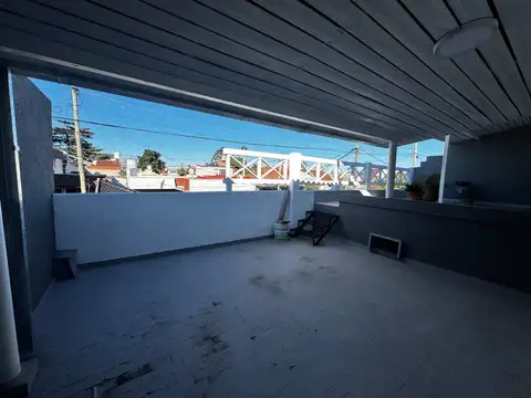 Depto Tipo Casa en Venta de 1 dormitorio