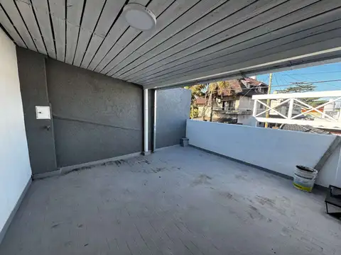 Depto Tipo Casa en Venta de 2 ambientes