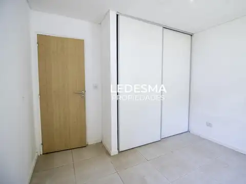 Depto Tipo Casa en Alquiler en El Palomar, $ 520.000