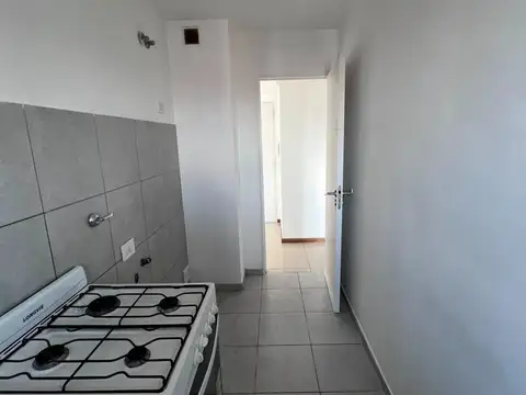 Departamento en Alquiler en Guemes, $ 630.000