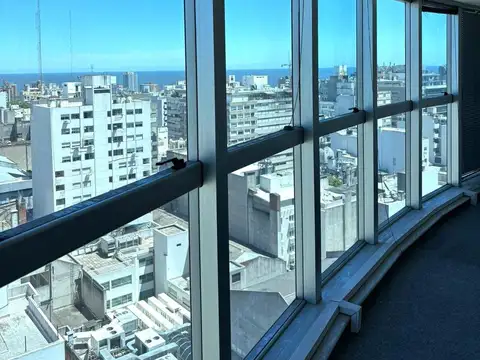 Oficina en Alquiler en Montevideo, USD 3.045