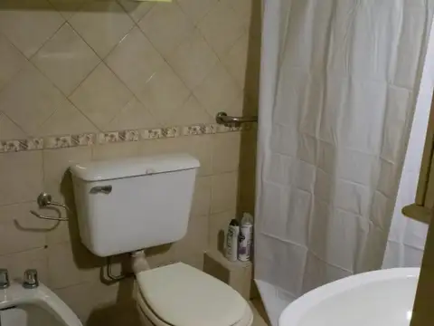 Departamento de 2 ambientes cerca centro comecial