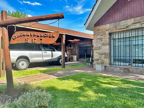 Casa en Venta en Alberdi, USD 300.000