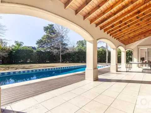 Casa en Venta al Noreste
