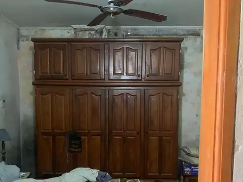 CASA EN COLASTINE CON BAJADA AL RIO