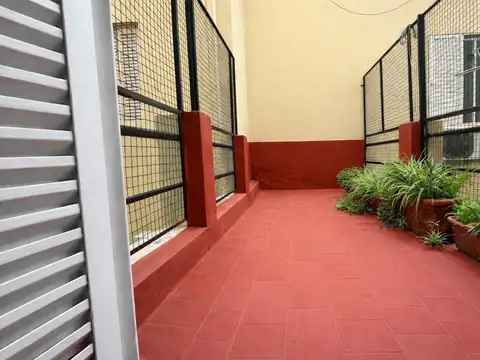 VENTA DEPARTAMENTO 3 AMBIENTES CON PATIO PALERMO