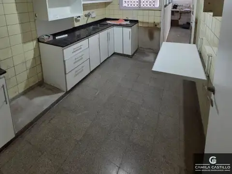 Departamento 5 ambientes con 2 baños